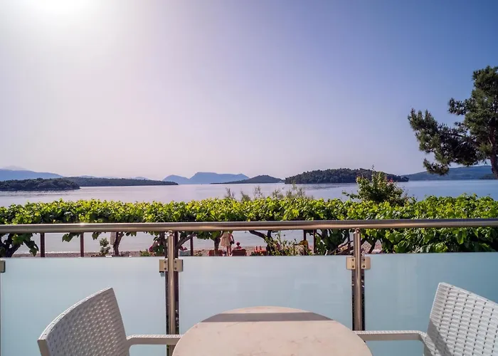 Ξενοδοχείο Armeno 3*